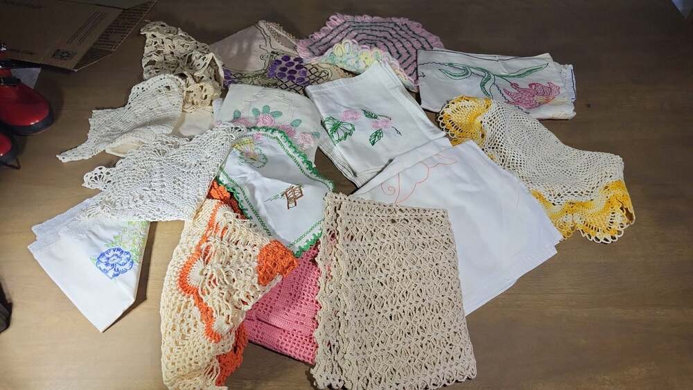 Vintage Mixed Lot of 19 Crocheted Lace Doilies and Embroidered Floral Linens